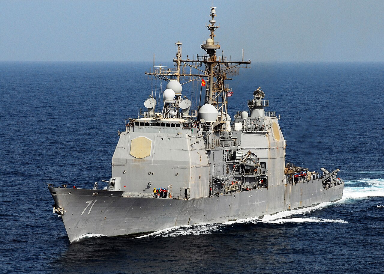 USS Robert Smalls 7 Aylık Pasifik Görevinin Ardından San Diego'ya Döndü