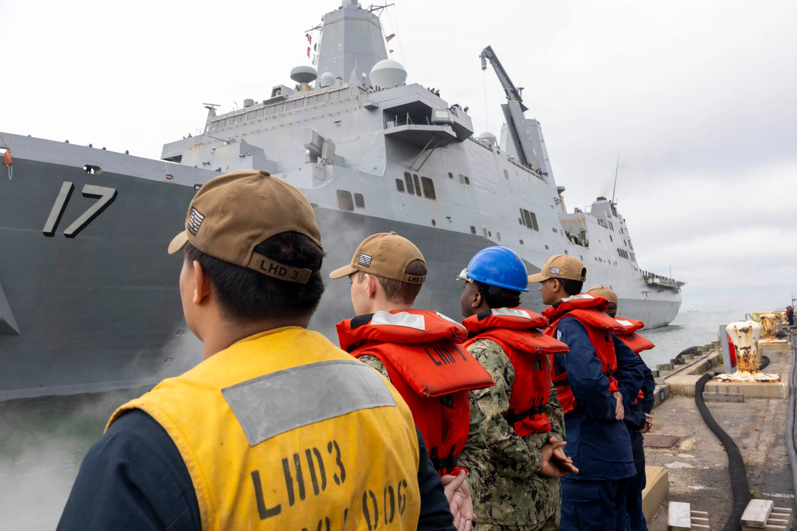 USS San Antonio 14 Aylık Görevden Döndü