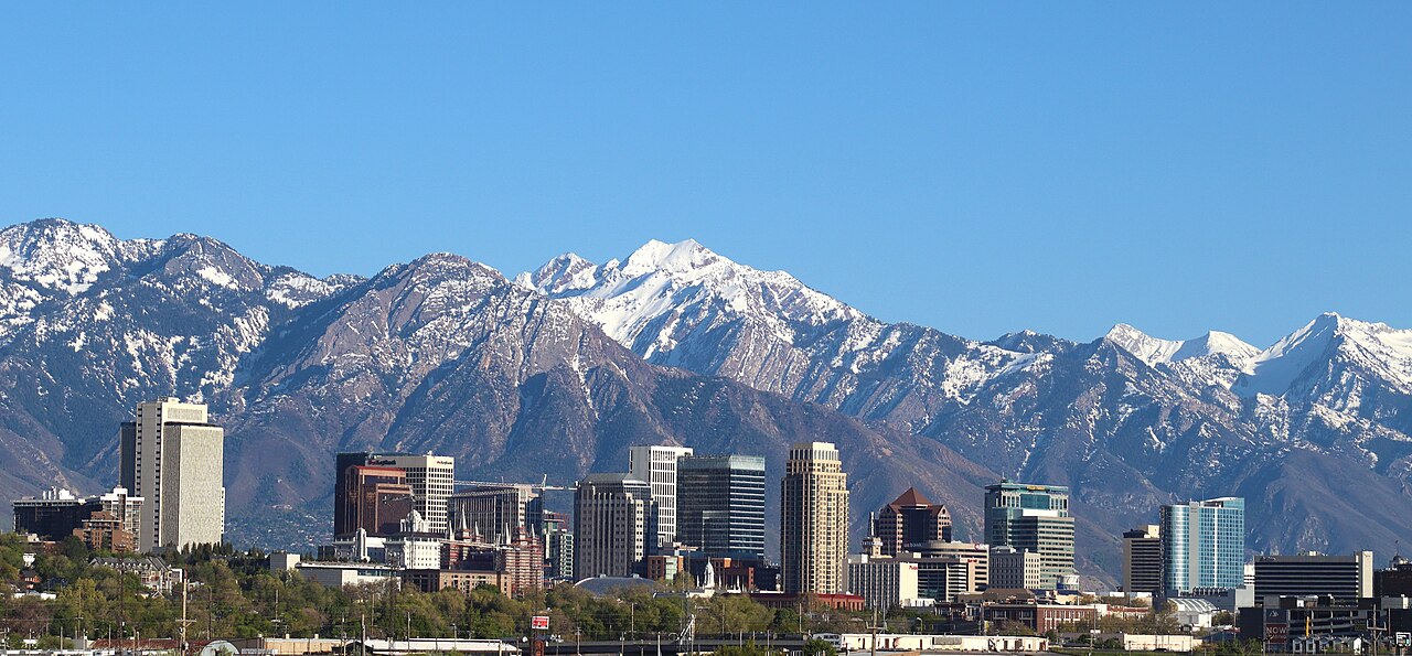 Utah’ta 31 Bin Dönümü Küle Çeviren Yangın Uydudan Görüntülendi