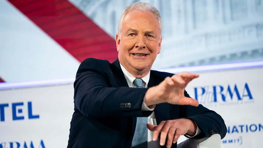 Van Hollen: DSA desteğine kapalı değilim ama peşinde de değilim