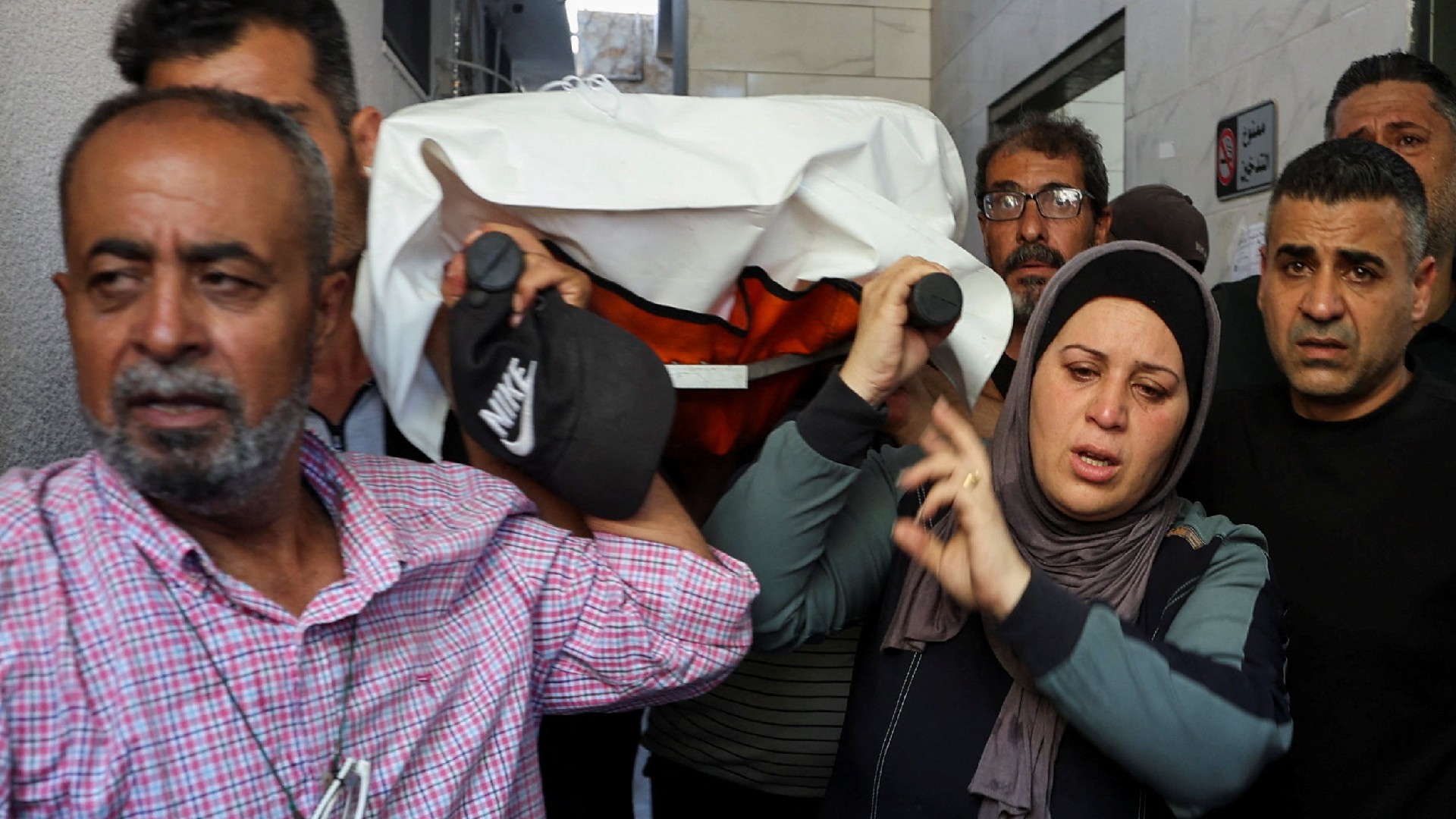 Vance: ABD ve İran müzakere heyetleri İsviçre'de görüşmelere devam ediyor