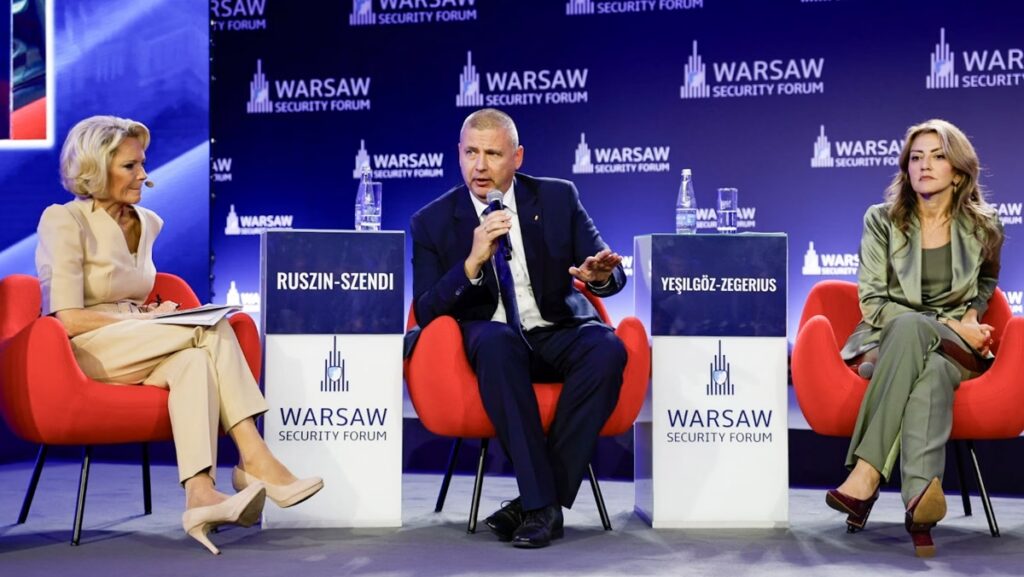 Varşova'da AB Savunma Birliği İçin Kritik Toplantı