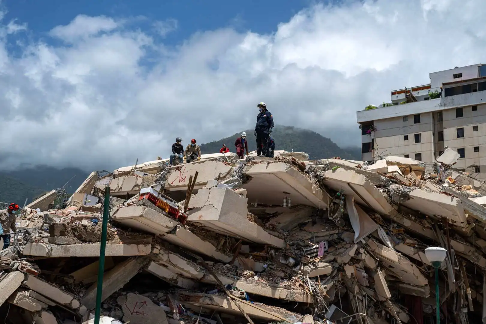Venezuela'daki çifte depremin bilançosu ağırlaşıyor: 1.430 ölü, 51 bin kayıp