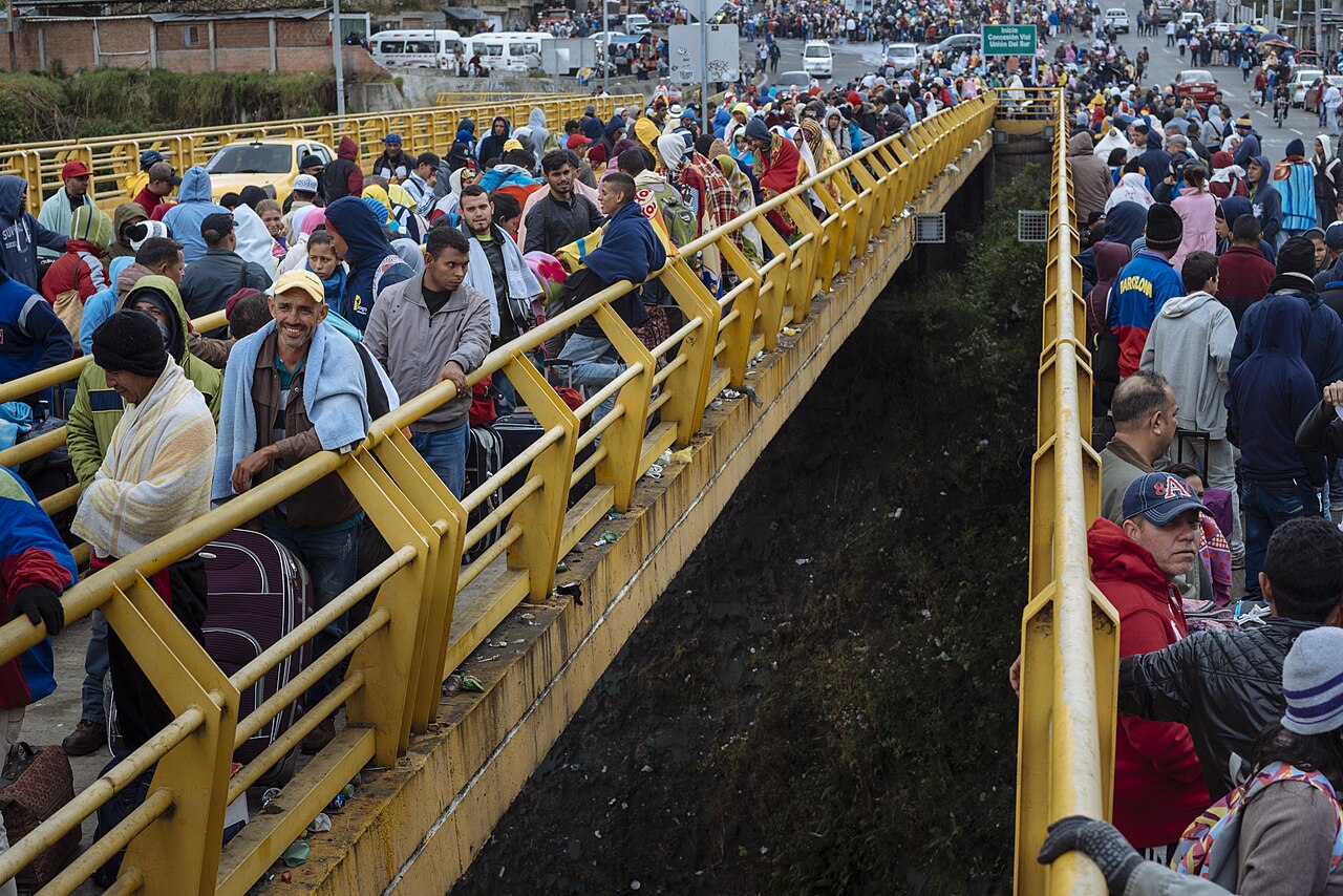 Venezuela'da deprem: 18 günlük bebeğini kurtarmak için enkaz altında 3 saat direnen anne
