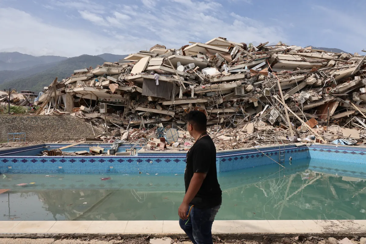 Venezuela'da 7.2 ve 7.5 Büyüklüğündeki Depremlerde Kayıp Sayısı 50.000'i Aştı