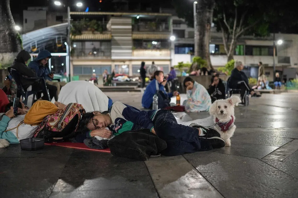 Depremlerle Sarsılan Venezuela'ya Dünyadan Destek Yağıyor