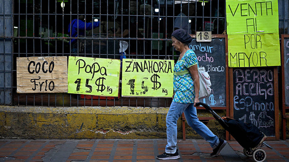 Venezuela'nın Petrol Artışına Rağmen Ekonomik Krizi Derinleşiyor