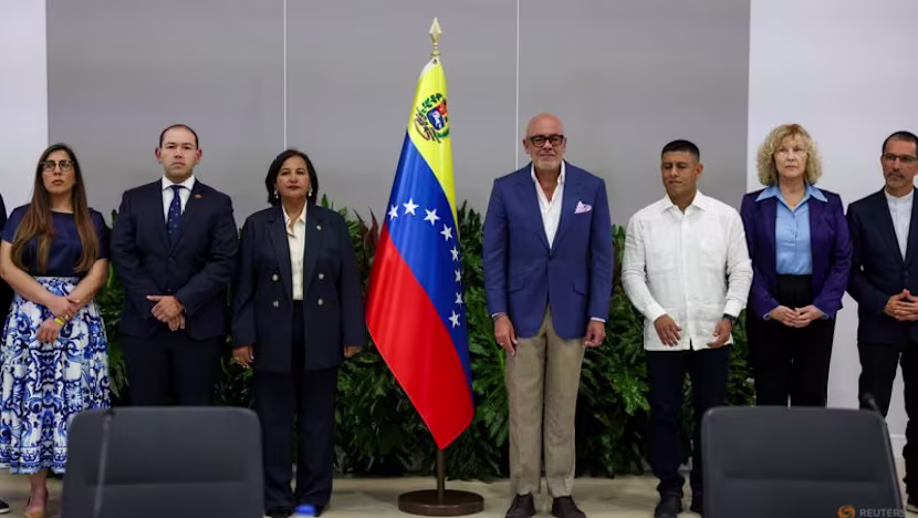 Venezuela'da Siyasi Geçiş Müzakereleri Karakas'ta Başladı