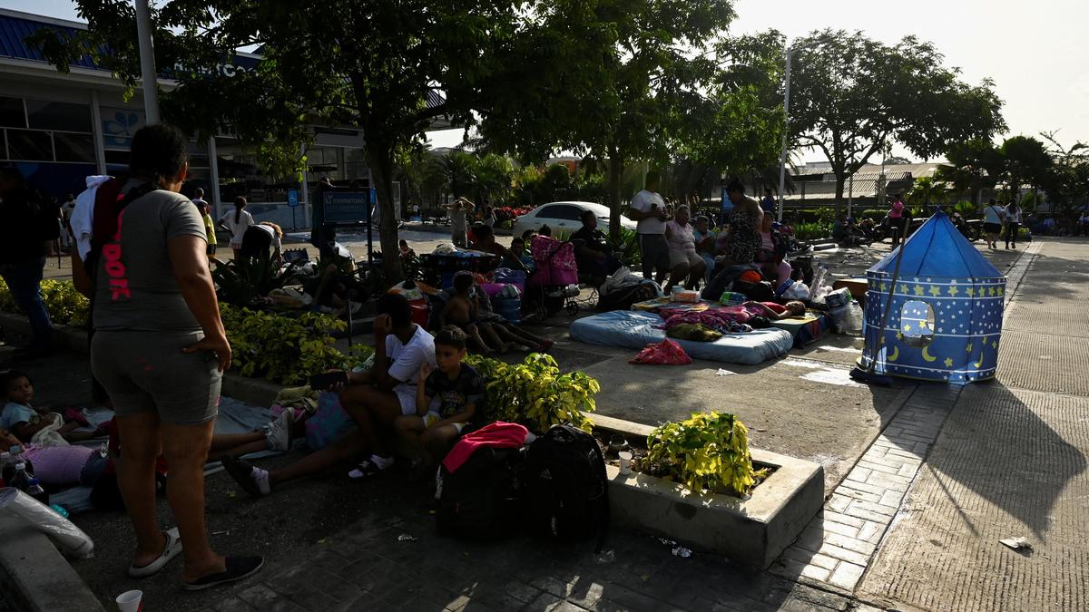 Venezuela'da deprem: Halk kendi imkanlarıyla yaraları sarmaya çalışıyor