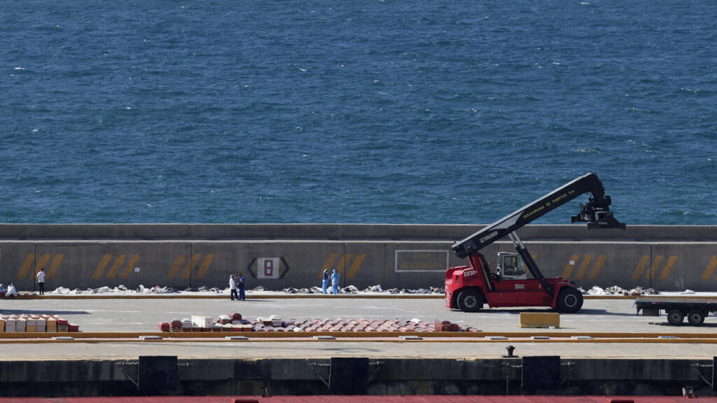 Venezuela'da La Guaira Limanı Deprem Yardımı İçin Yeniden Açıldı