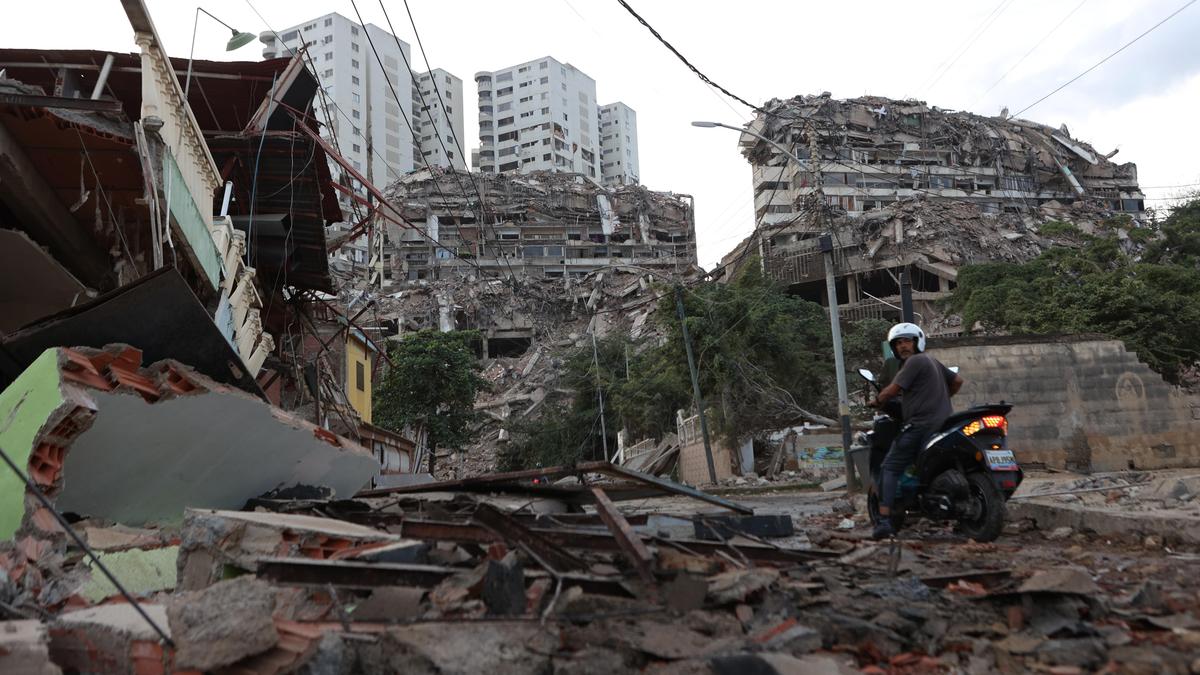 Venezuela'daki deprem yardımı için 'kitlesel seferberlik' çağrısı