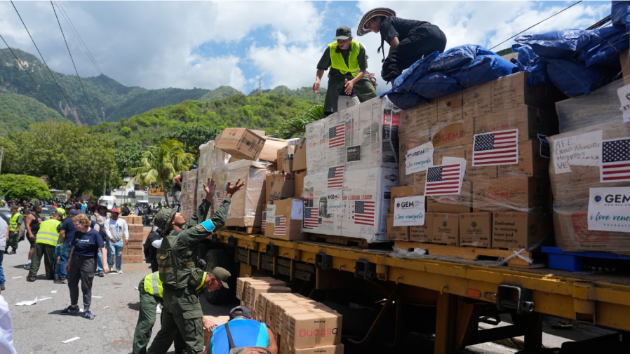Venezuela'daki geçici yönetim depremleri demokrasiyi gömmek için kullanıyor