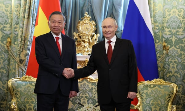 Vietnam Lideri To Lam Rusya Ziyaretini Tamamladı, Fransa'ya Geçti