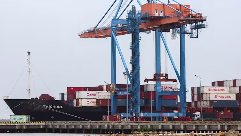 Vietnam'da Temmuz Ticaret Açığı Arttı: Akaryakıt Maliyetleri Yükseldi