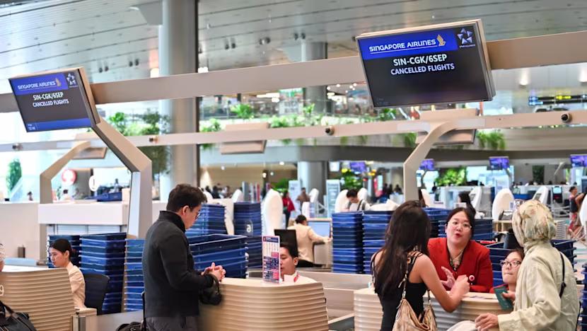 Volkanik kül Singapur ve Jakarta uçuşlarını durdurdu