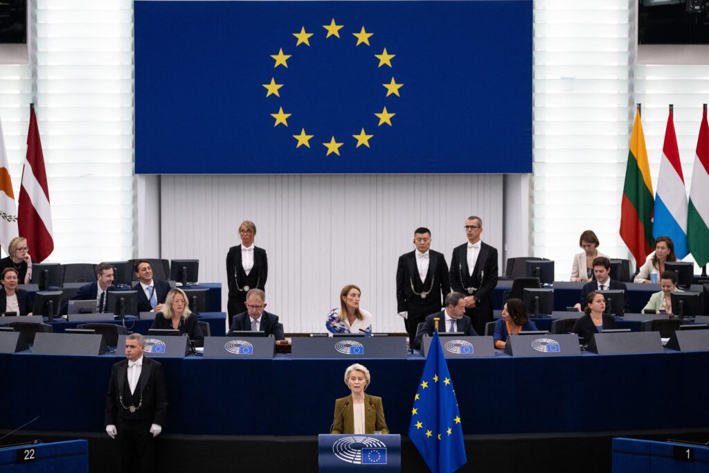 Von der Leyen'den gençlere sosyal medya yasağı hamlesi