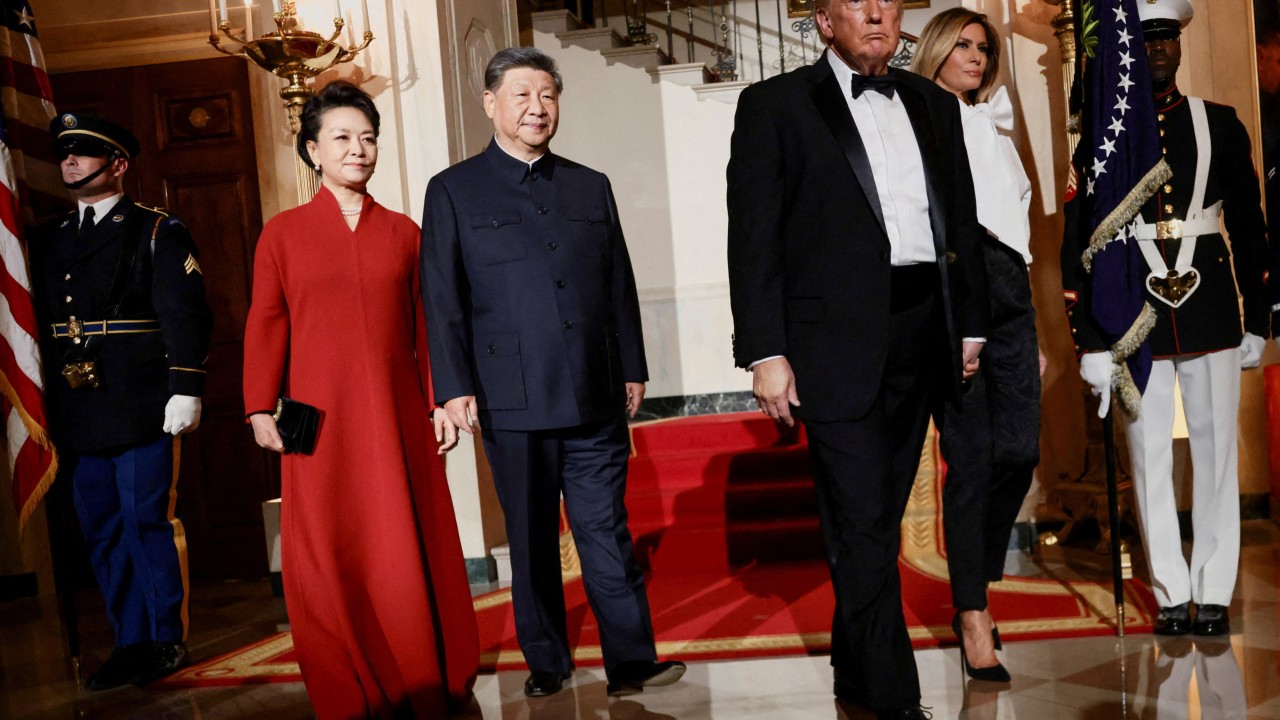 Washington Zirvesi'nde Çin estetiği: Mao ceketinden şakayık pantolona