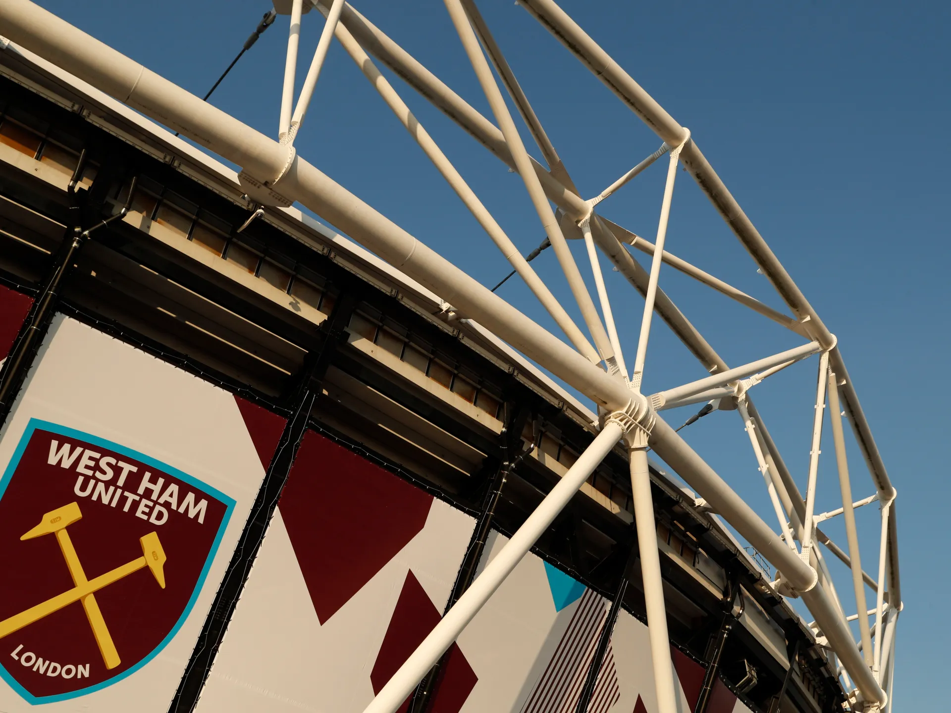 West Ham'den Filistin Karşıtı Tezahüratlara Uyarı