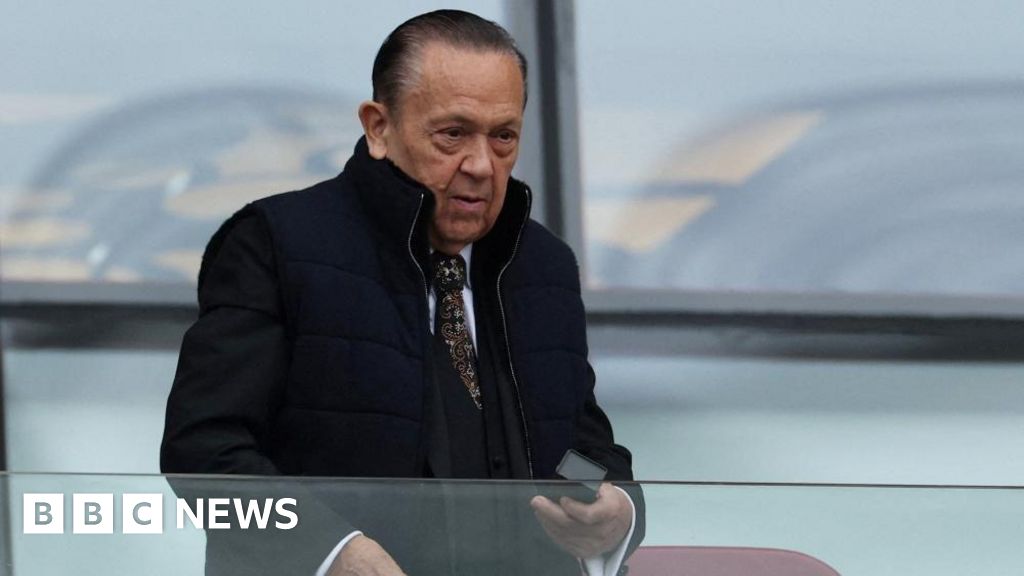 West Ham Kadın Takımı ve Stadyum: Sullivan'ın Temas Yasağı Bilinmiyor