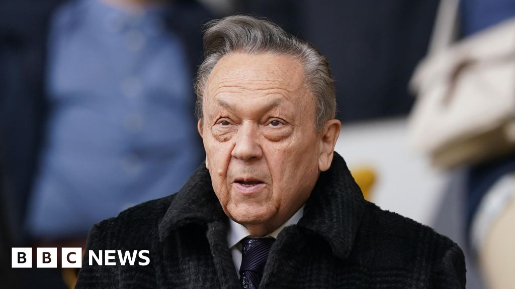 West Ham kadın ve genç takımlarına David Sullivan yasağı