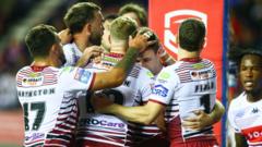 Wigan Warriors, Catalans Dragons'ı Yenerek Altıncı League Leaders' Shield'ı Kazandı