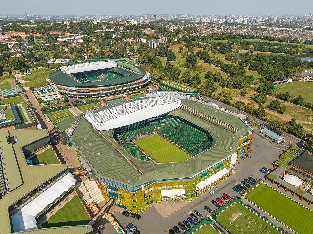 Wimbledon Merkez Kort'a İki Bilet: 586.000 Sterlin