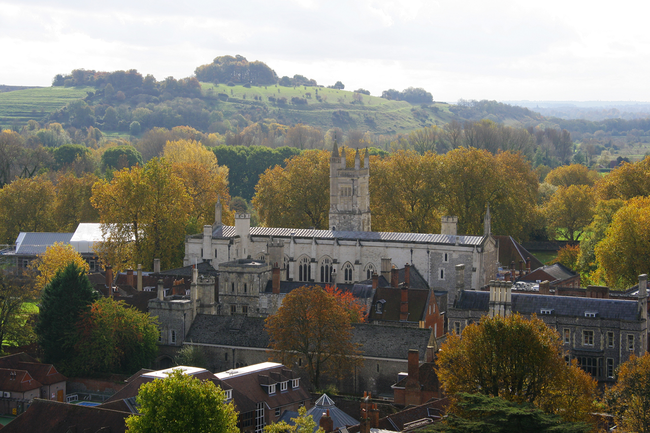 Winchester College'da tarihi değişim: Kız öğrenciler de yatılı kalabilecek
