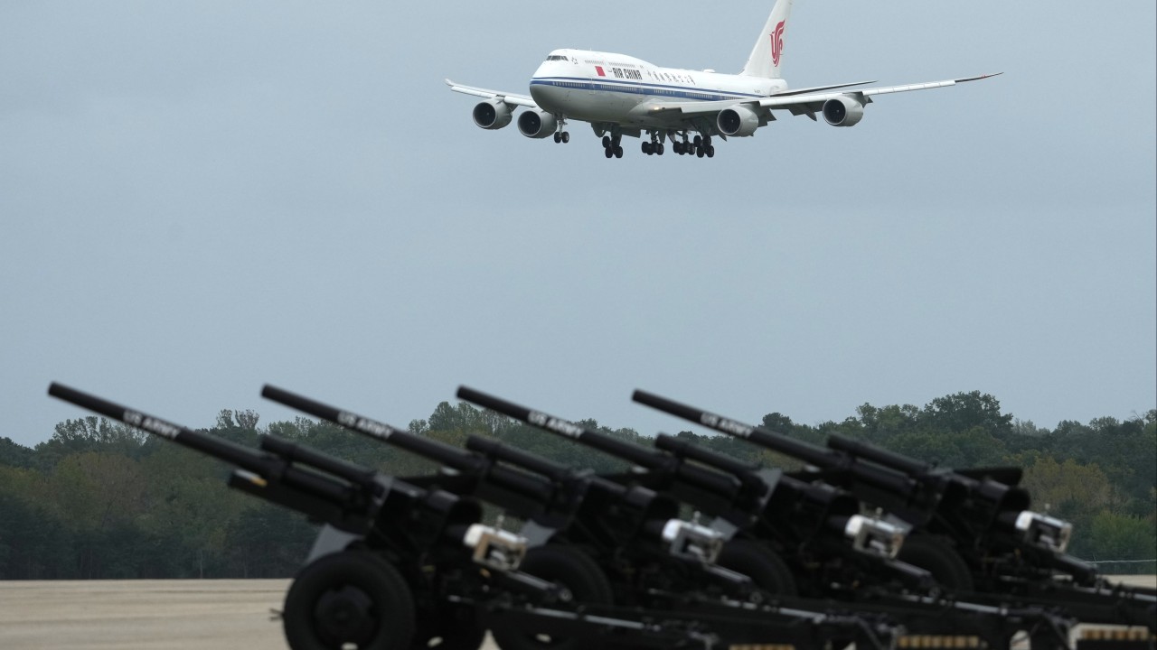 Xi, Trump ile Kritik Zirve İçin ABD'ye İndi