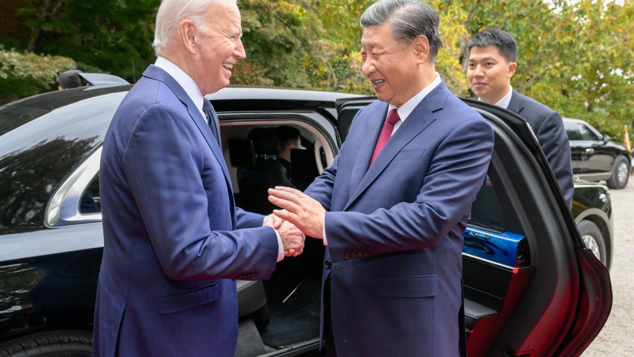 Xi-Trump zirvesinde lider araçları: Çin'in 'Devlet Arabası' ABD'nin 'Beast'ine meydan okuyor