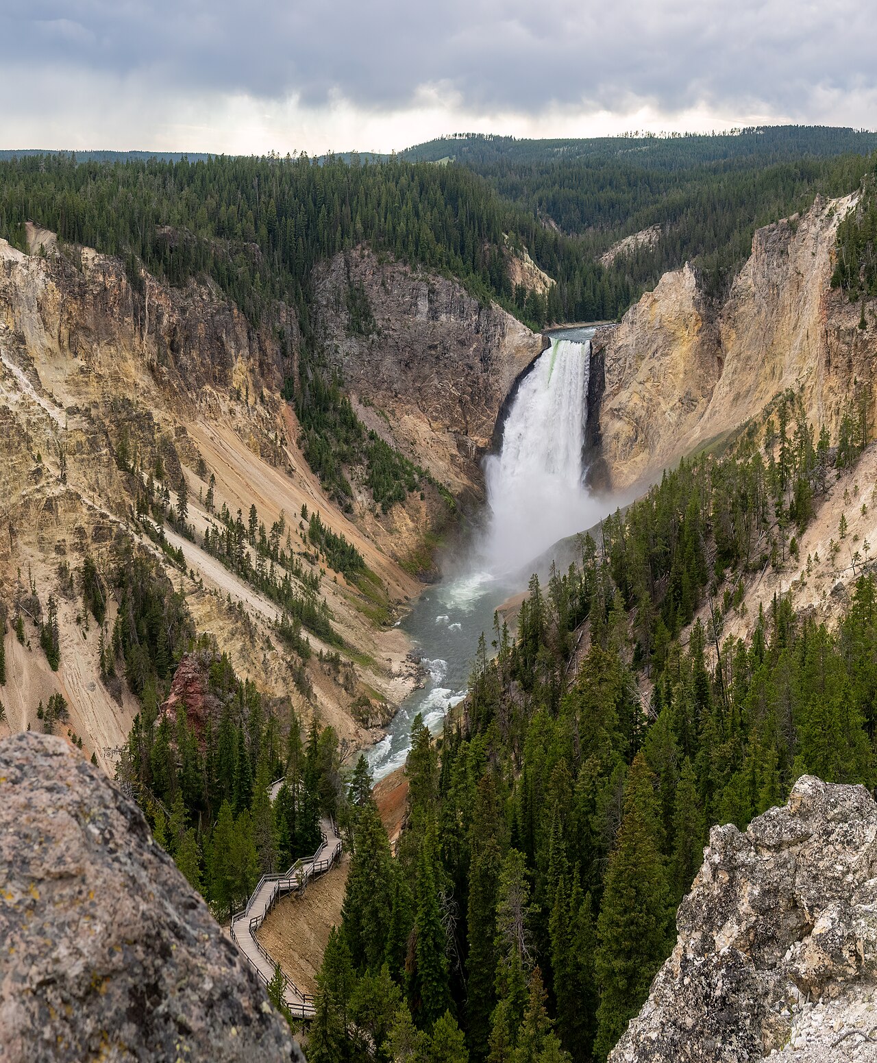 Yellowstone'a 105 Milyon Dolarlık Rekor Bağış: Yapay Zeka Veri Merkezi Şirketinden