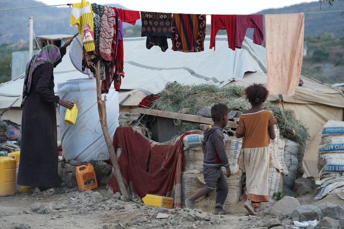 Yemen'de Çatışmalar Şiddetlendi: 46 Bin Kişi Yerinden Edildi