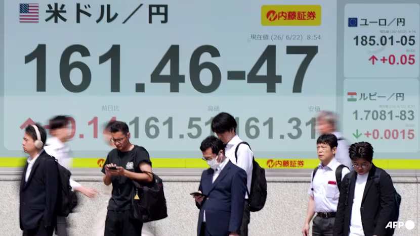 Yen, 38 yılın en düşük seviyesine yaklaştı