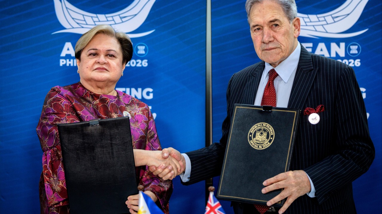 Yeni Zelanda Filipinler Güvenlik Ağına Ne Katıyor