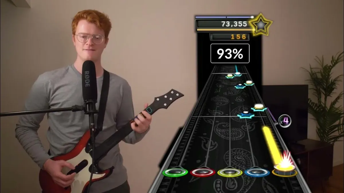YouTube'da Gitar Kahramanı: Her Gün Yeni Bir Performans