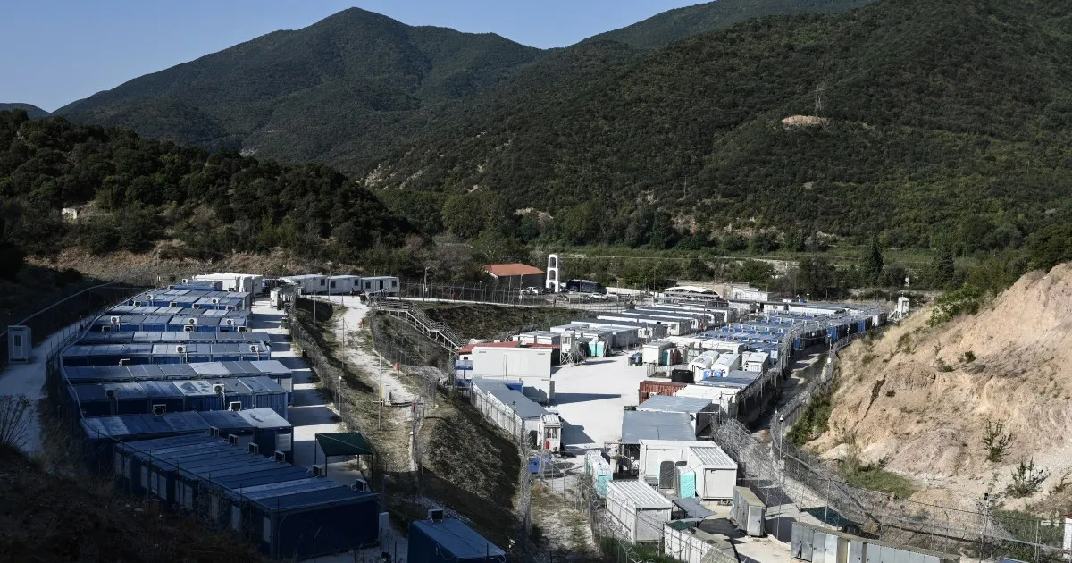 Yunanistan, Göç Dalgalarında AB'den İltica Askıya Alma Talebi