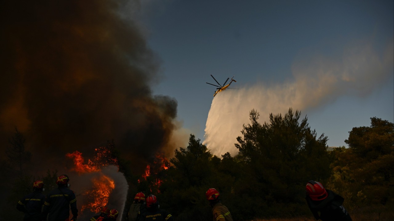 Yunanistan'da yangın söndürme helikopterleri çarpıştı