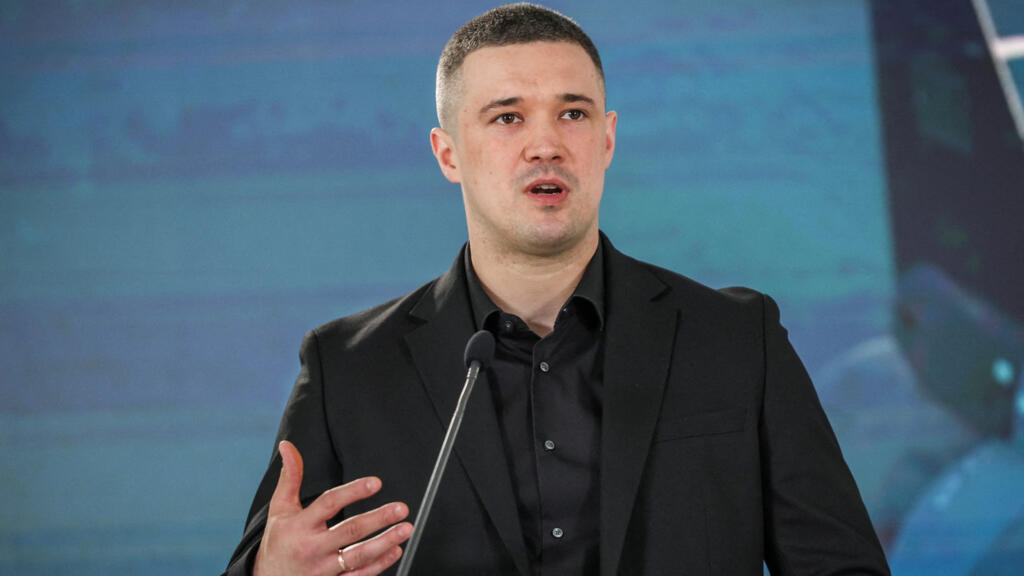Zelenski kabineyi yenilerken Ukrayna Savunma Bakanı Fedorov istifa etti