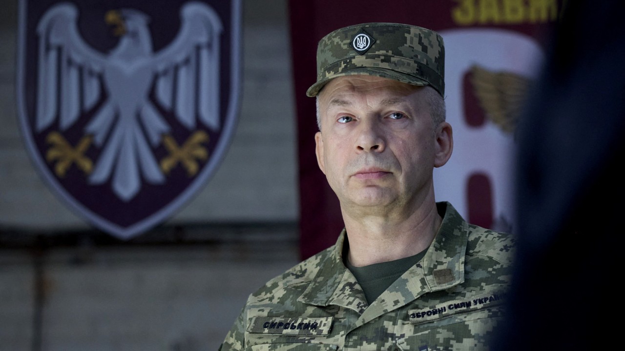 Zelenski, Fedorov'un görevden alınmasının ardından Ordu Komutanı Sırski'yi görevden aldı