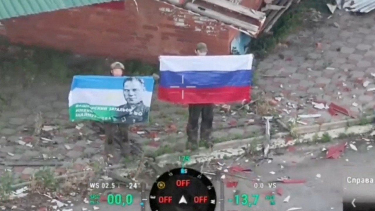 Zelenskiy Kostyantınivka'nın Ukrayna'da olduğunu söyledi, Putin'e meydan okudu
