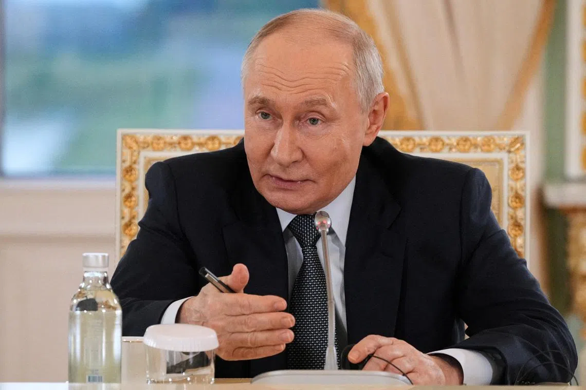 Zelenskiy'den Putin'e mektup: St. Petersburg zirvesine mesaj