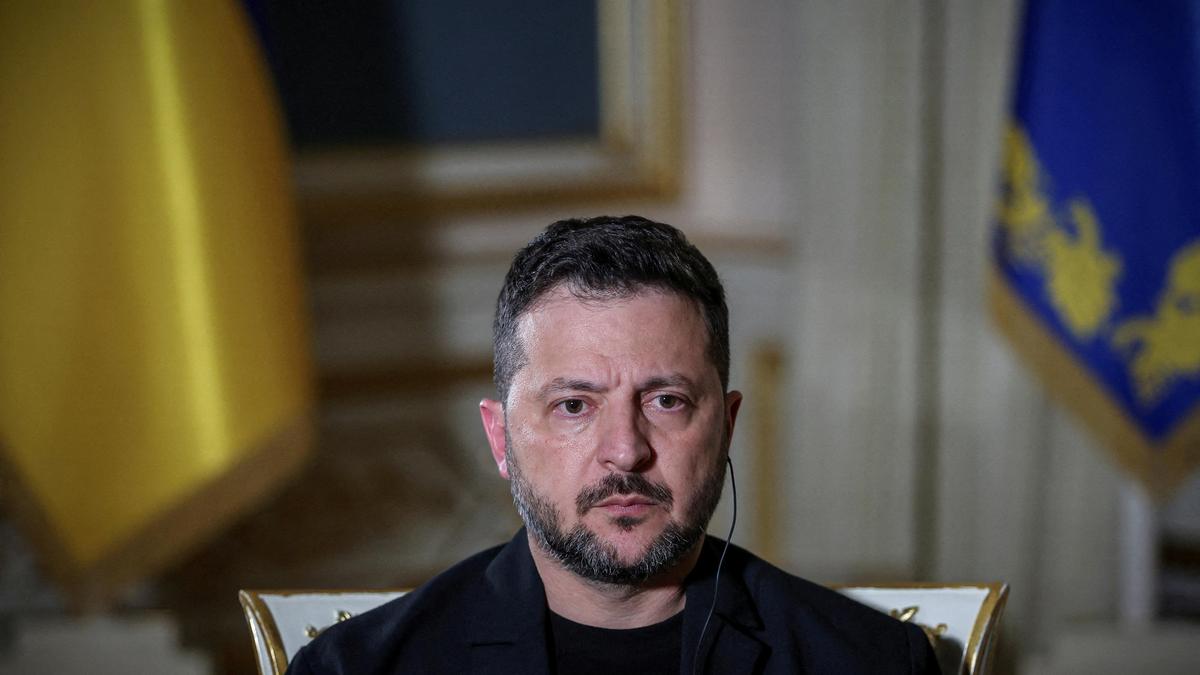 Zelenskiy: Rusya büyük saldırı hazırlığında