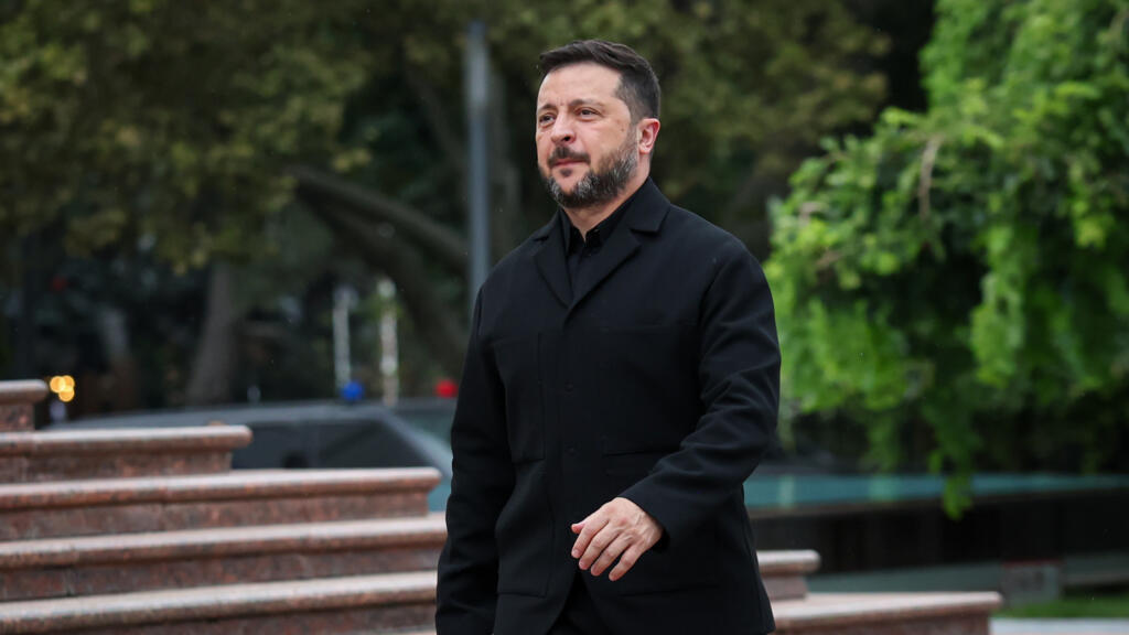 Zelenskiy: Rusya saldırıları durdurursa Ukrayna tansiyonu düşürmeye hazır