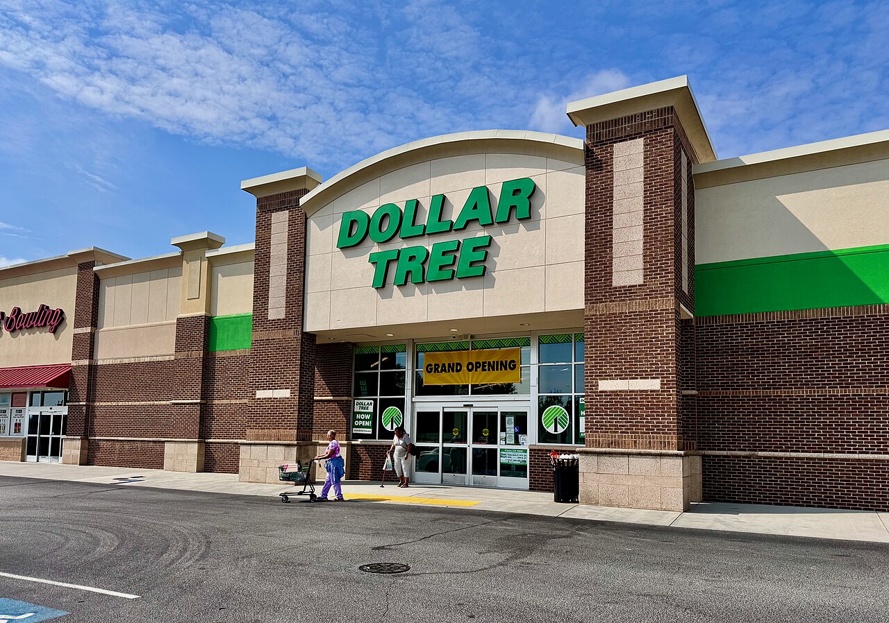 Zengin Michigan banliyösünde Dollar Tree tartışması