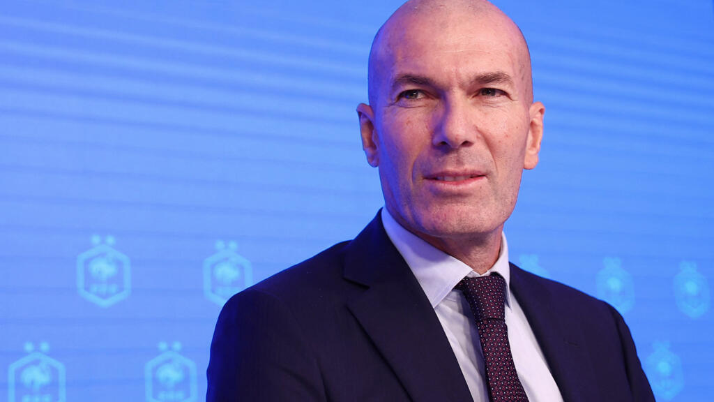 Zidane Fransa Futbol Takımı Teknik Direktörlüğüne Atandı
