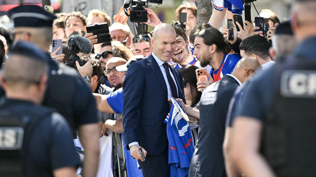 Zidane Fransa Milli Takımı'nın Yeni Teknik Direktörü Oldu