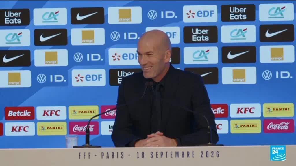 Zidane Fransa'nın yeni teknik direktörü olarak ilk kadrosunu açıkladı