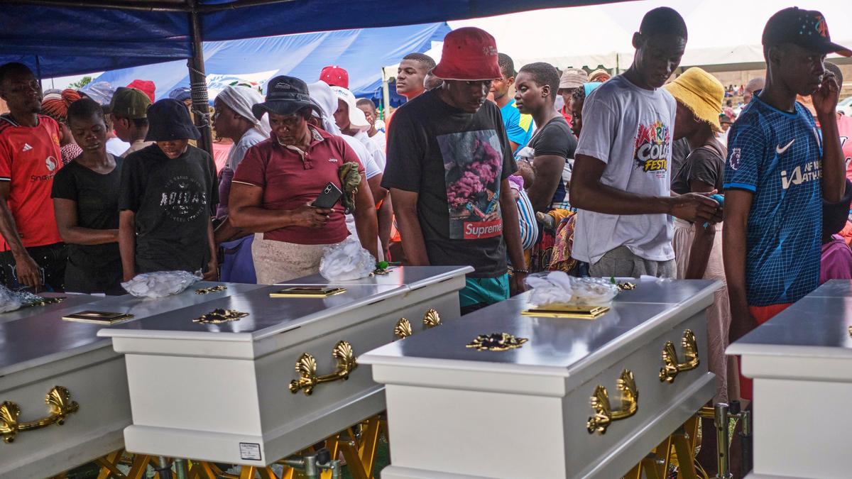 Zimbabve'de Feribot Faciası: Ölü Sayısı 84'e Yükseldi